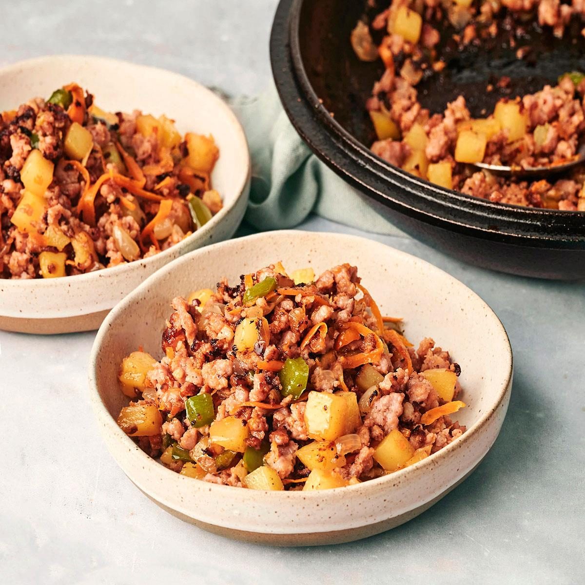Customize Your Sausage Hash: Ultimate Veggie & Topping Guide